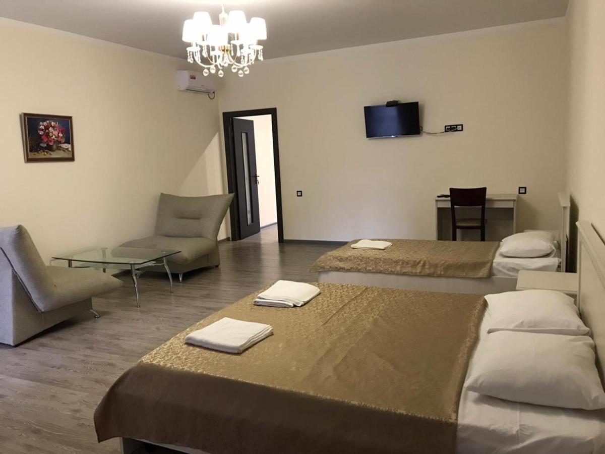 Hotel Apra Pizunda Bagian luar foto
